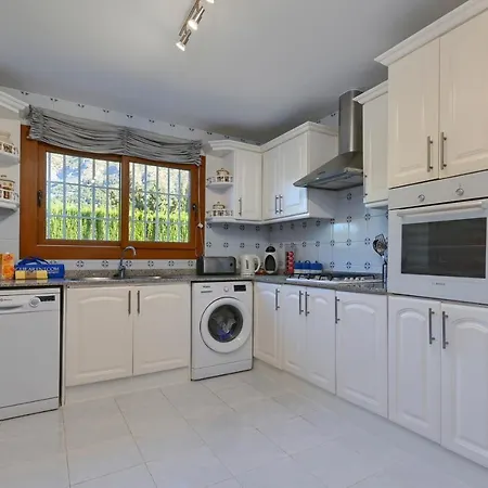 Villa Teglan By Aguilarent *